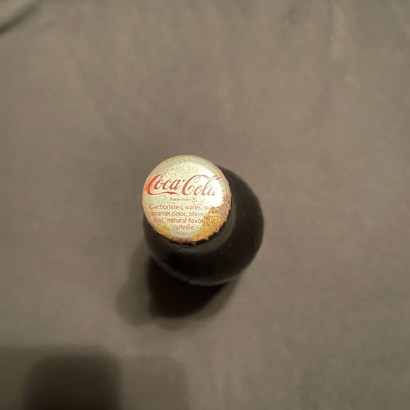 Vintage Coca Cola Bottle With Original Coke still sealed inside - Picture 2 of 6